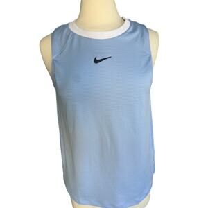 NWOT Nike Dri Fit Tank Top Light and Airy Sz S